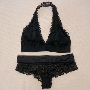 Bralette and panty set
